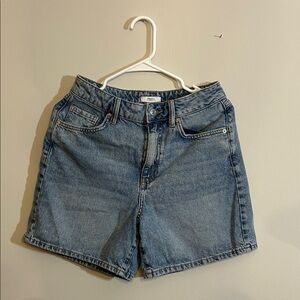 Forever 21 Classic Blue Denim Mom Jorts
